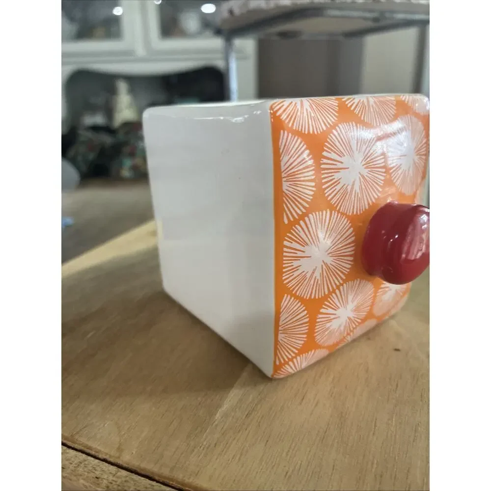 PIONEER adorable orange